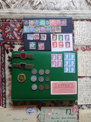 Lotto Terzo Reich francobolli e monete