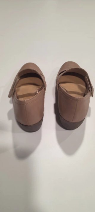 Zapatos cuña baja MaryPaz. T-37