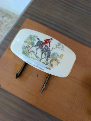 Perchero antiguo porcelana y metal
