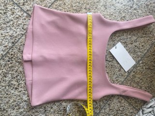 Top Peplum Zara Rosa com Botões Brilhantes