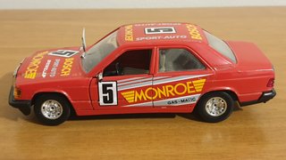 Modellino Mercedes 190E Monroe Burago 1:25
