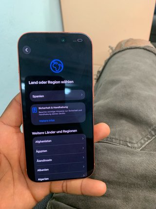 iPhone 17 Pro Naranja para piezas o desbloquear