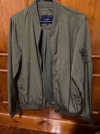 Cazadora Kiabi Verde Talla S