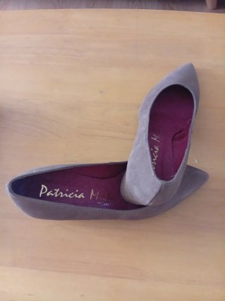 Zapatos de tacón marrones