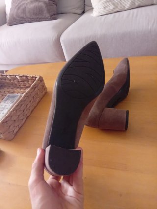 Zapatos de tacón marrones