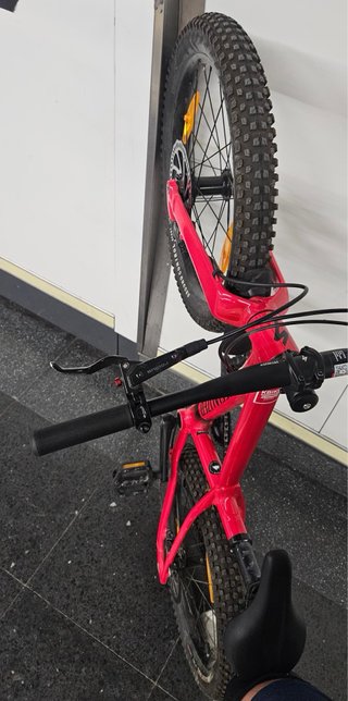 Bicicleta MTB Specialized Talla 20 Niño
