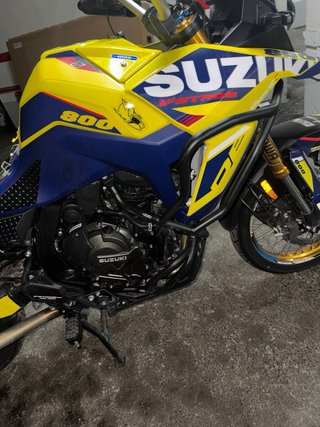 Defensas de motor HEED para Suzuki V-Strom 800