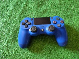 PS4 (PlayStation 4) Nera