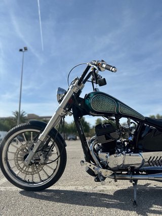 Moto Custom