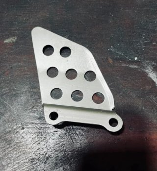 Placa estribera derecha CBR600RR