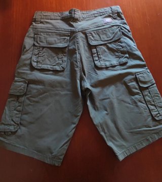 Bermudas de loneta hombre verde caqui