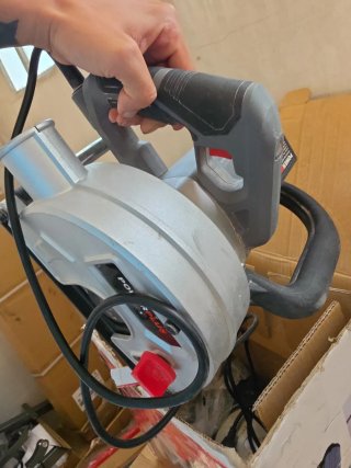 Cortadora de muros Powerplus 1700W