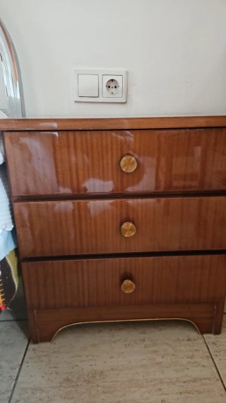 2 Mesitas de noche madera y metal