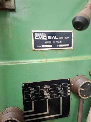 Fresadora Universal CME