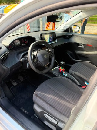 Peugeot 208 2022