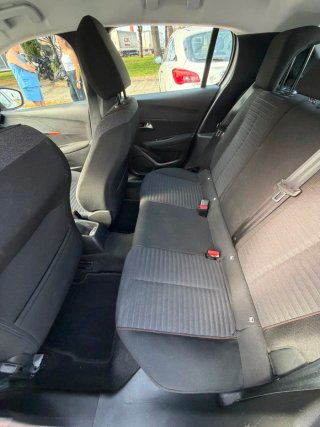 Peugeot 208 2022