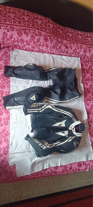Mono Dainese Laguna Seca 2 Piezas