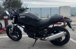 Ducati Monster 695 Dark Negra