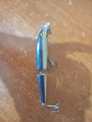 Señuelo pesca móvil 2 partes