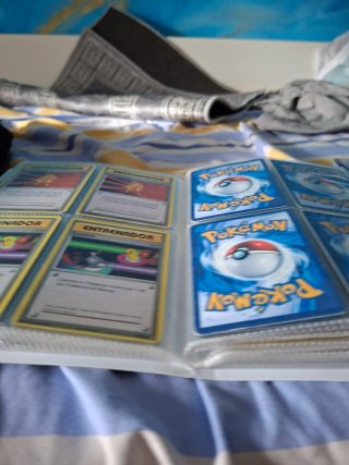 Álbum de cartas Pokémon