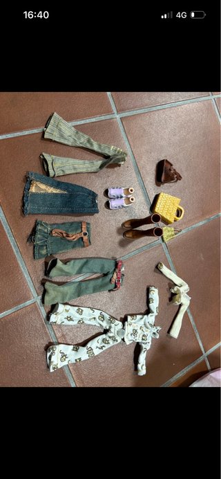 Lotto accessori Bratz e Bratz Boyz