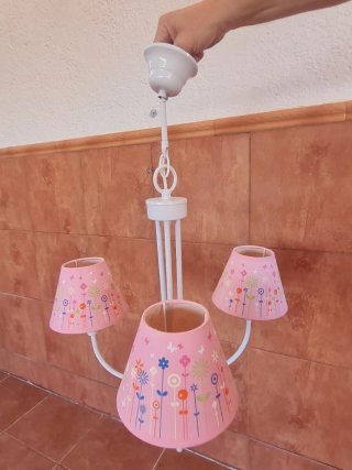 Lámpara infantil flores rosa
