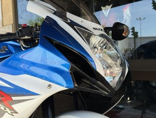 Suzuki GSXR-600