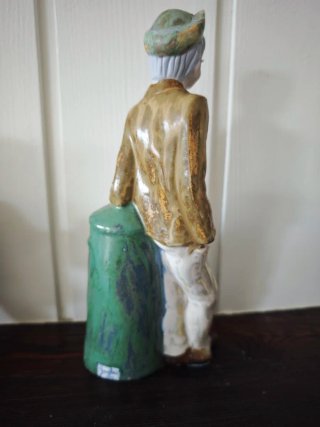 Figura Porcelana Ramón Inglés Capella Antigua