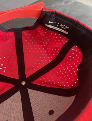 2 Cappelli Originali Jordan e Nike