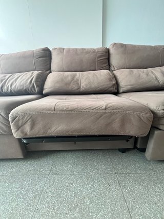 Sofá beige 3 plazas buen estado