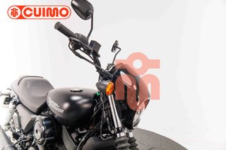 HARLEY DAVIDSON STREET 750