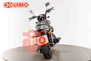 HARLEY DAVIDSON STREET 750