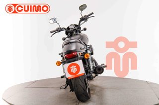HARLEY DAVIDSON STREET 750