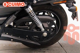 HARLEY DAVIDSON STREET 750