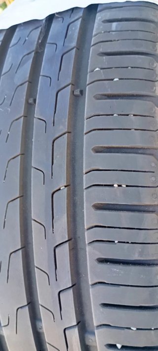 Continental 195/60 R15 88H Neumático