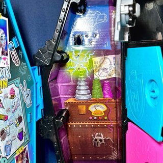 Taquilla Monster High Ataúd Mattel 2022