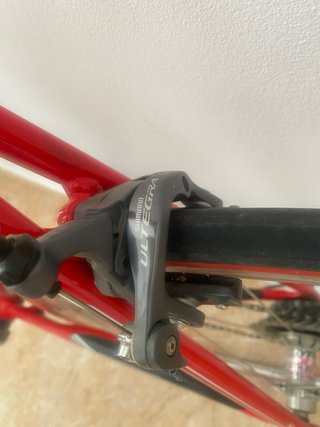 Bicicleta de carretera Btwin Roja