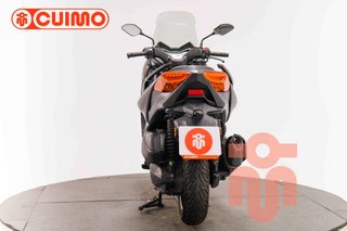 YAMAHA XMAX 300