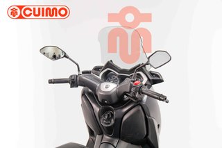 YAMAHA XMAX 300