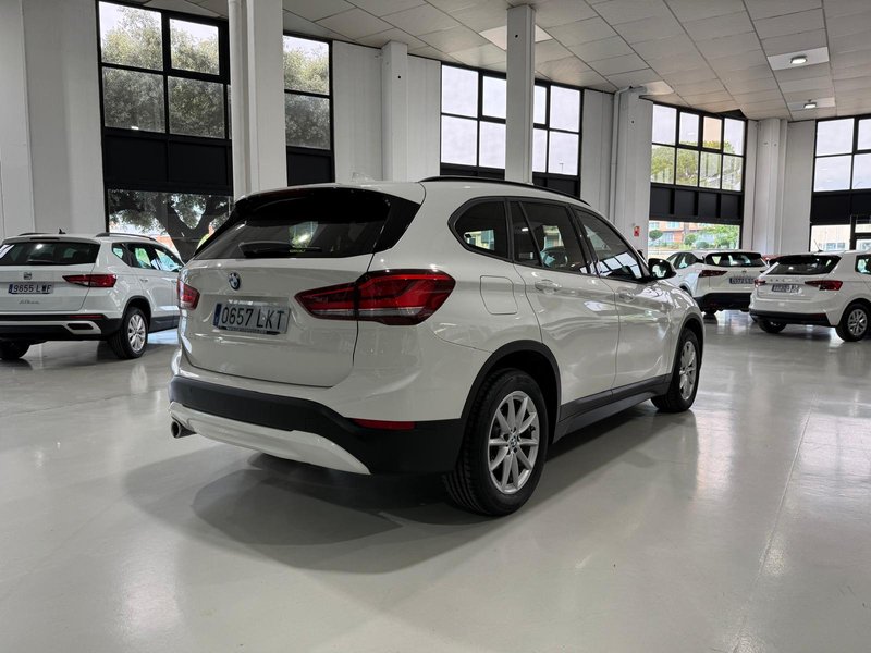 BMW X1 sDrive16d 2020, foto 5