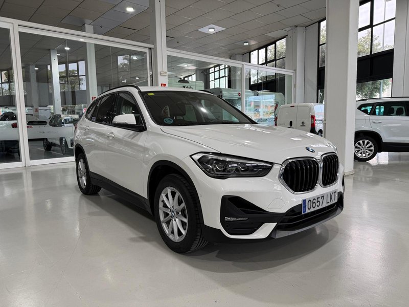BMW X1 sDrive16d 2020, foto 3
