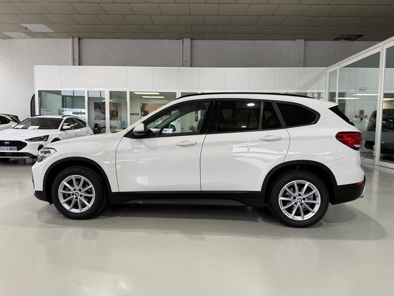 BMW X1 sDrive16d 2020, foto 8
