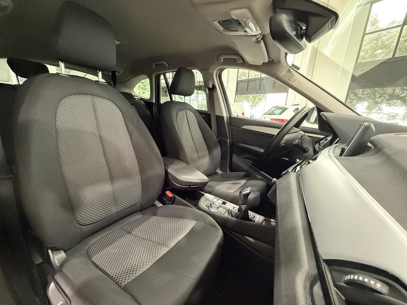 BMW X1 sDrive16d 2020, foto 15