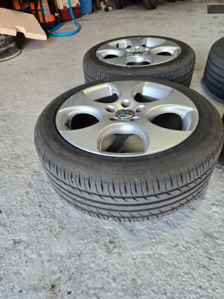 Llantas 17 GTI y gomas nuevas