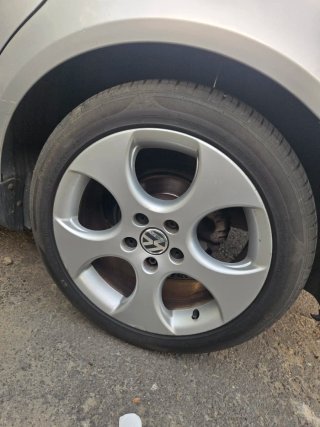 Llantas 17 GTI y gomas nuevas