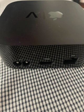 Apple TV 4K 32GB 2ª Gen A2169 de Segunda mano por 100 EUR en