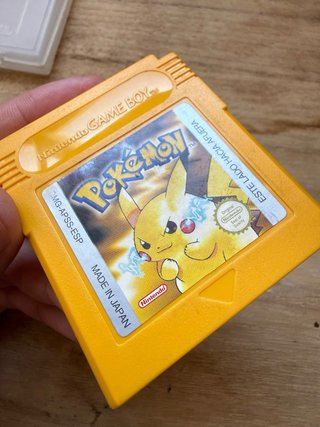 Pokemon Amarillo Game Boy Nintendo