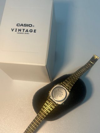 Reloj Casio Vintage Dorado Digital