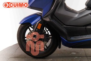 HONDA FORZA 125