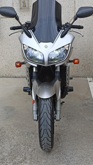 Yamaha FZS1000 FAZER ORIGINAL IMPECABLE